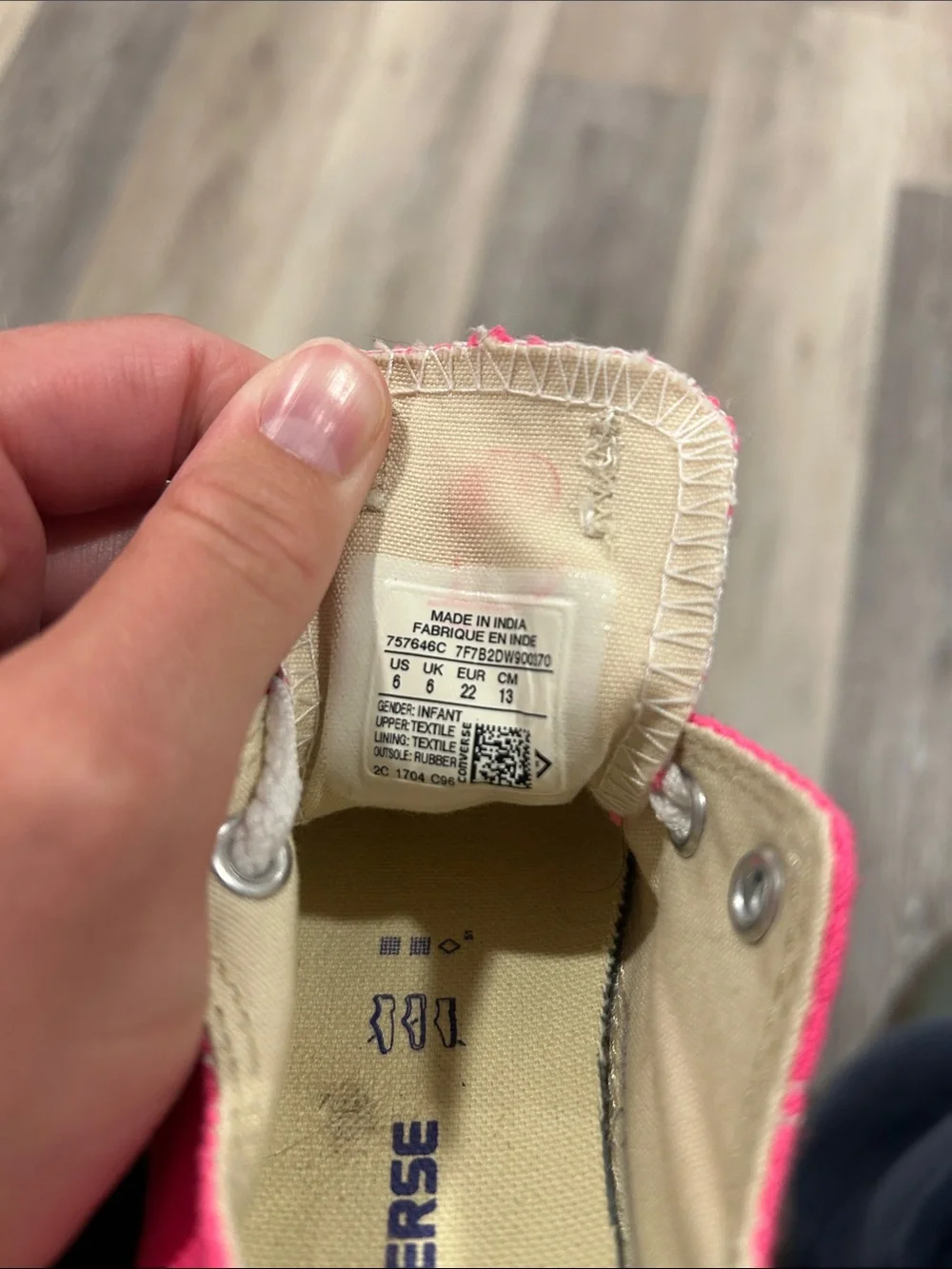 Kids Hot Pink Converse All Stars